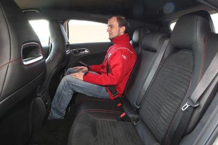 Mercedes A 250, Rücksitz, Beinfreiheit