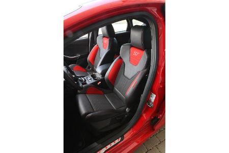 Ford Focus ST, Fahrersitz