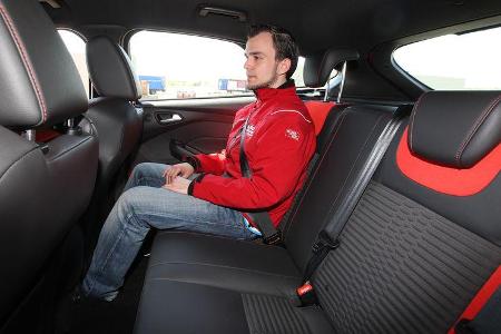 Ford Focus ST, Rücksitz, Beinfreiheit
