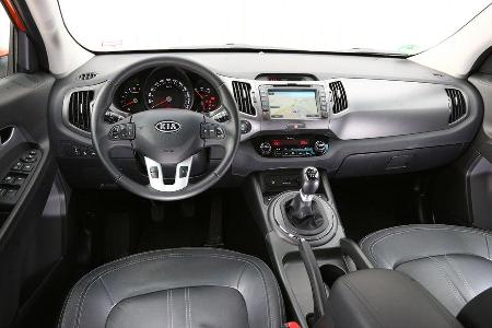 Kia Sportage 2.0 CRDI 4WD, Cockpit, Lenkrad