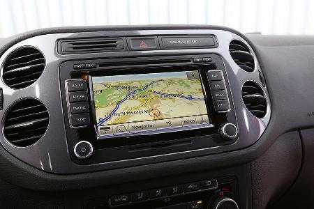 VW Tiguan 2.0 TDI 4Motion, Navi, Display