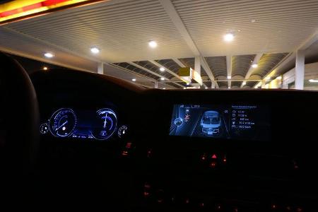 BMW 530, Tacho, Rundinstrumente