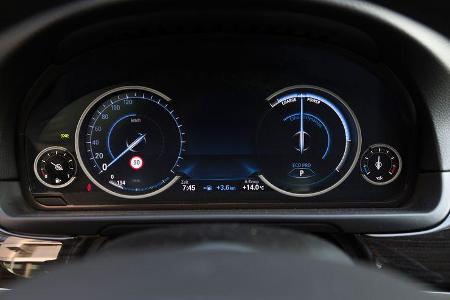 BMW 520d Touring, Rundinstrumente