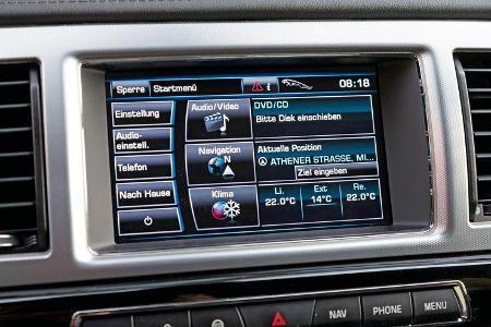 Jaguar XF Sportbrake 2.2D, Bordcomputer, Display