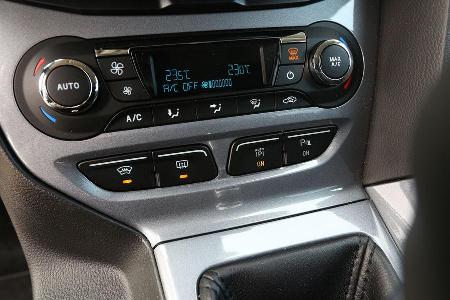 Ford Focus 2.0 TDCi, Mittelkonsole