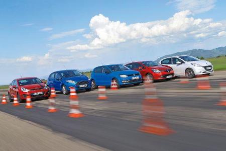 Ford Fiesta, Kia Rio, Peugeot 208, Renault Clio, VW Polo, Frontansicht Ford Fiesta, Kia Rio, Peugeot 208, Renault Clio, VW Polo, Frontansicht