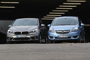 Opel Meriva 1.4, BMW 218i Active Tourer Vergleich
