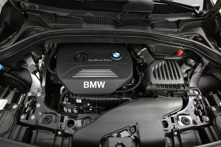 BMW 218i Active Tourer, Motor