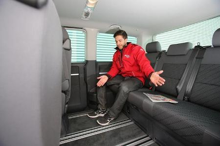 VW Multivan 2.0 TDI, Rücksitz, Beinfreiheit
