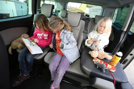 Ford Tourneo Custom, Rücksitz, Kinder