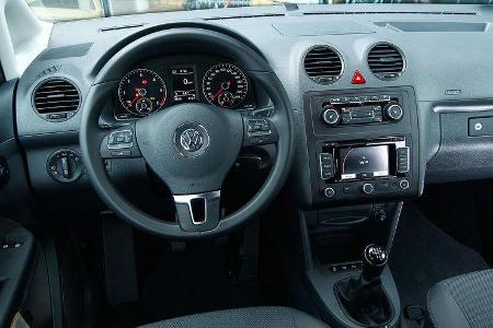 12/2012 ams27/2012, Vergleichstest Caddy 1.6 TDI Trendline, Innenraum