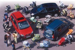 Mazda Premacy 1.9 16 V, Opel Zafira 1.8 16 V, Renault Scénic 1.6 16&nbsp;V