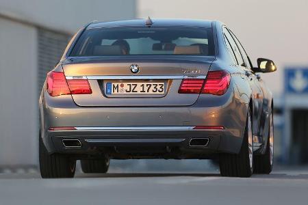BMW 750i