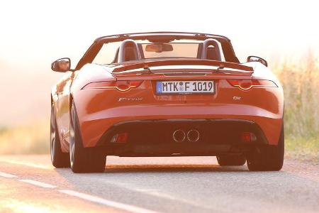 Jaguar F-Type V6 S, Heckansicht