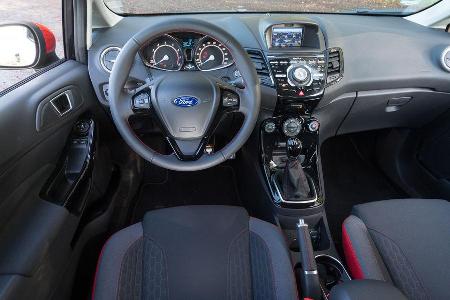 Ford Fiesta Black Edition, Cockpit