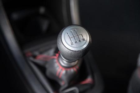 Suzuki Swift Sport, Schalthebel