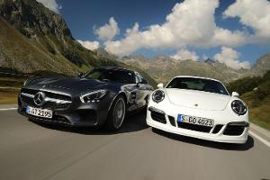 Mercedes-AMG GT gegen Porsche 911 Carrera GTS