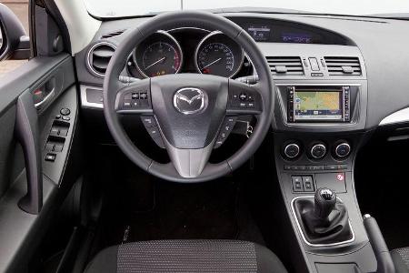 Mazda 3 2.2 MRZ-CD, Cockpit, Lenkrad