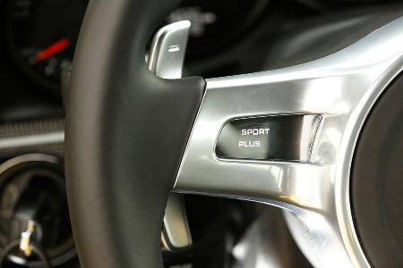 Porsche 911 Carrera S, Lenkrad, Bedienelemente