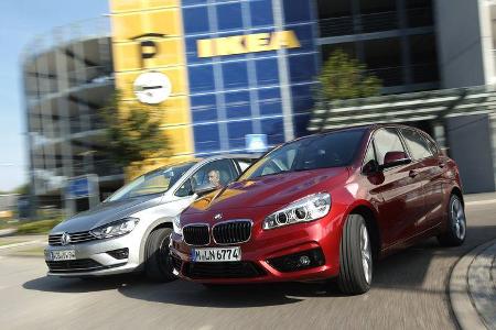 BMW Zweier Active Tourer, VW Golf Sportsvan 2.0 TDI, Frontansicht BMW Zweier Active Tourer, VW Golf Sportsvan 2.0 TDI, Frontansicht