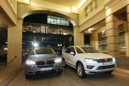 BMW X5 xDRIVE 3.0d, VW Touareg V6 TDI, Frontansicht BMW X5 xDRIVE 3.0d, VW Touareg V6 TDI, Frontansicht