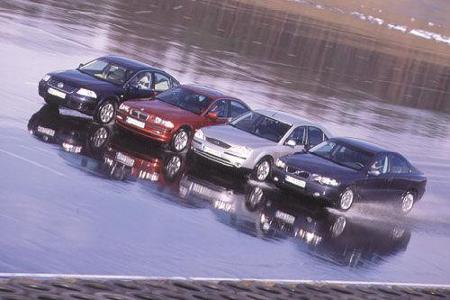 BMW 320i, Ford Mondeo 2.5 V6, Volvo S60 2.4, VW Passat V5 BMW 320i, Ford Mondeo 2.5 V6, Volvo S60 2.4, VW Passat V5