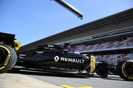 Jolyon Palmer - Renault F1 - Formel 1-Test - Barcelona - 4. Mrz 2016