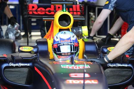 Daniel Ricciardo - Red Bull - Formel 1-Test - Barcelona - 4. Mrz 2016