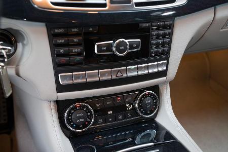 Mercedes CLS 250 CDI SB, Mittelkonsoel