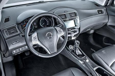Nissan Pulsar 1.5 dCi, Cockpit