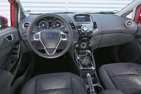 Ford Fiesta 1.0 Ecoboost, Cockpit