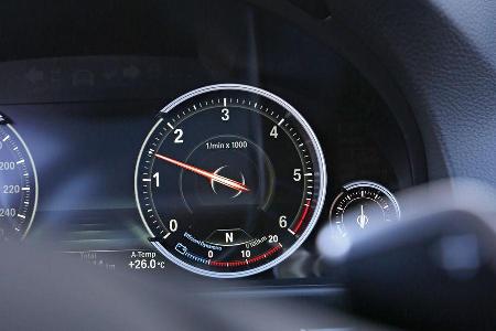 BMW 520d Touring, Rundinstrument