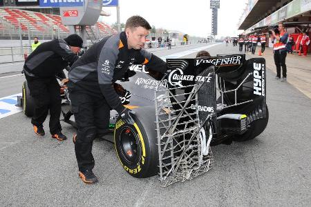 Sergio Perez - Force India - Formel 1 - Test - Barcelona - 2. Mrz 2016