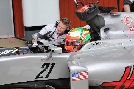 Esteban Gutierrez - HaasF1 - Formel 1 - Test - Barcelona - 2. Mrz 2016