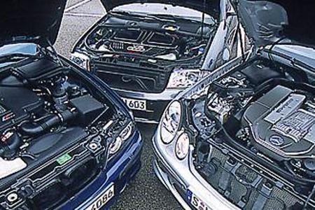 Philosophiefrage: Fünf-Liter-Sauger im BMW, 4,2-Liter-Biturbo bei Audi und 5,5-Liter-Kompressor im Mercedes.