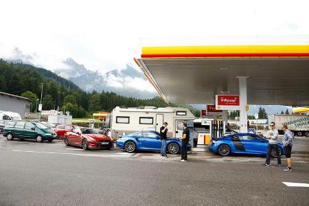 Audi R8 LMX, Nissan GT-R, Porsche 911 Turbo S, Seitenansicht