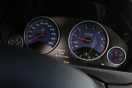 Alpina B4 Biturbo Coupé Allrad, Rundinstrumente