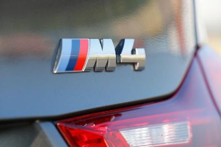 BMW M4 Performance, Typenbezeichnung