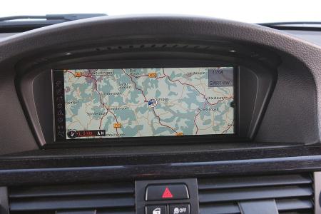 BMW 325i Coupe, Navigation