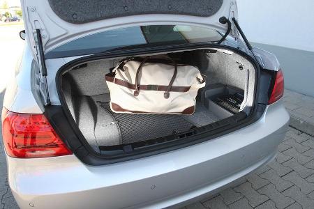 BMW 325i Coupe,Kofferraum