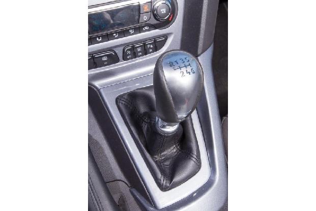 Ford Focus 1.6 TDCI Turnier, Schalthebel