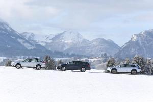 Opel Insignia Country Tourer 2.0 CDTI, Subaru Outback 2.0D, VW Passat Alltrack 2.0 TDI, Seite
