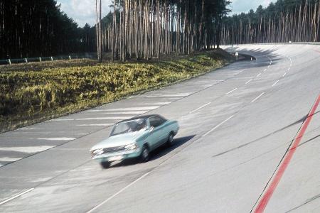 50 Jahre Opel Testcenter Dudenhofen