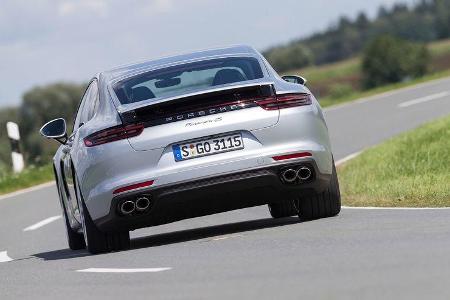 Audi-S7-Sportback-Porsche-Panamera-4S-Vergleichstest