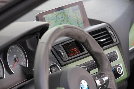 Schnitzer-BMW ACL2, Monitor