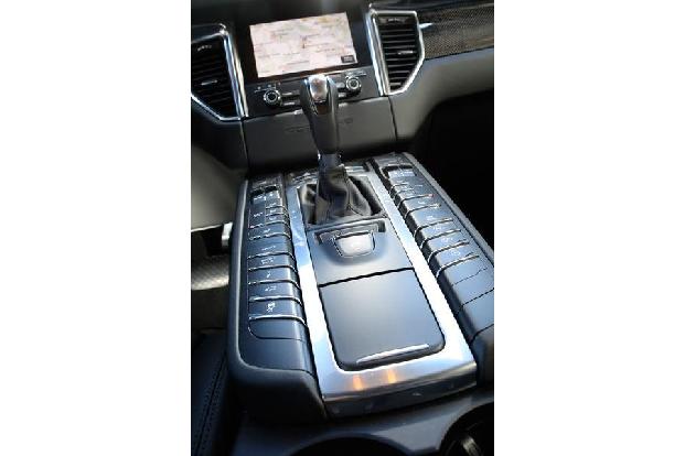 Porsche Macan, Mittelkonsole