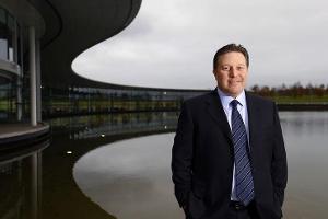 McLaren verpflichtet Zak Brown