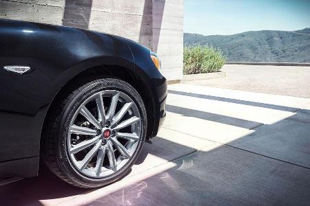 11/2015 Fiat 124 Spider leaked