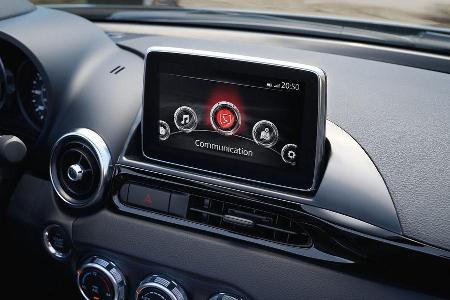 11/2015 Fiat 124 Spider leaked
