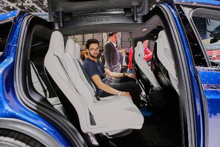 Tesla Model X, Sitzprobe, Genfer Autosalon, 03/2016